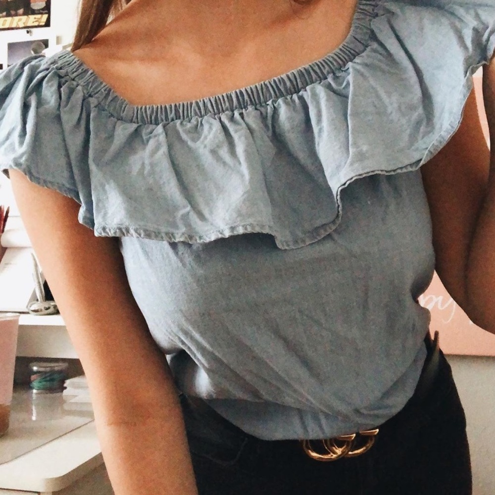 Off-The-Shoulder Denim Top - Picture 3 of 4